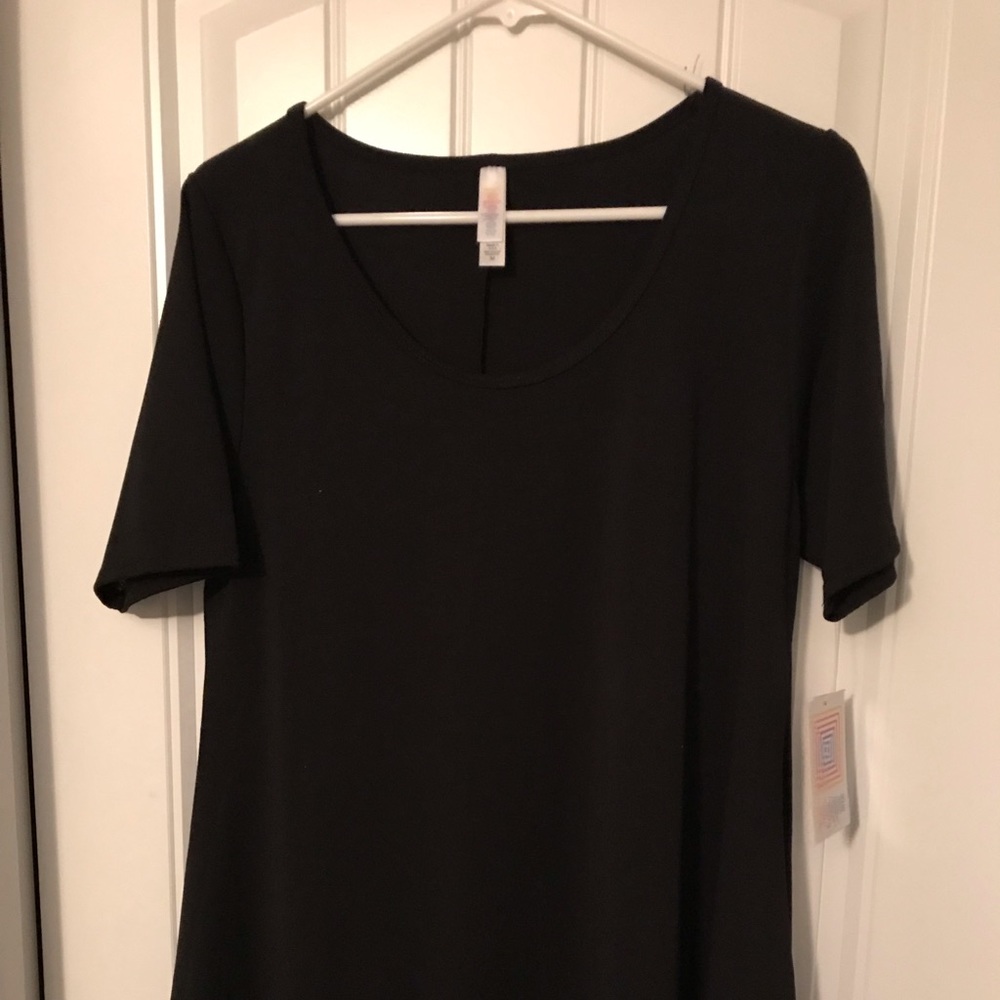 Lularoe perfect tee